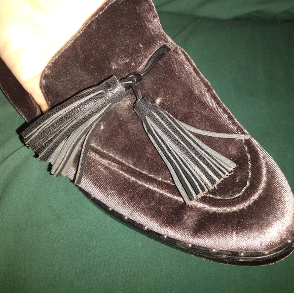 Vince Camuto Dark Gray Loafers 9.5 - Picture 10 of 10